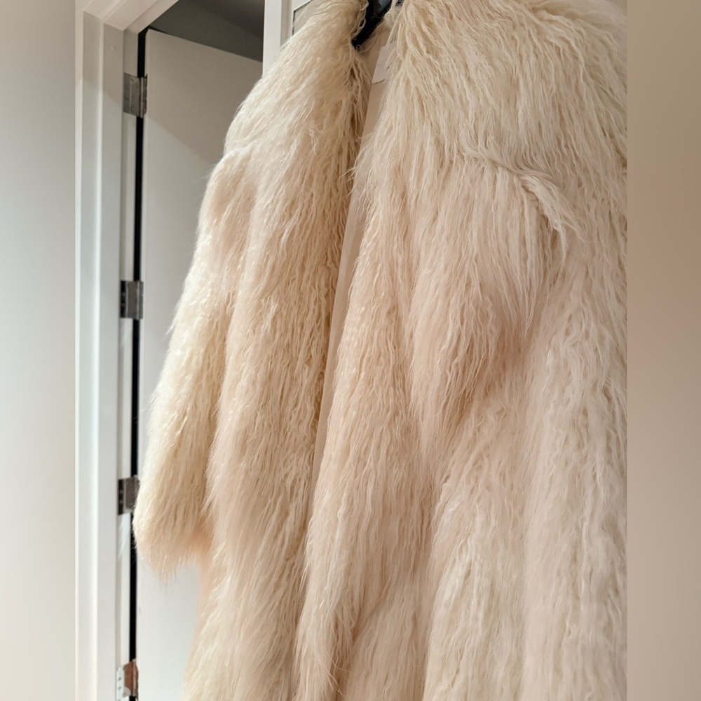Frankie Shop Nicole long faux fur coat - Picture 3 of 6